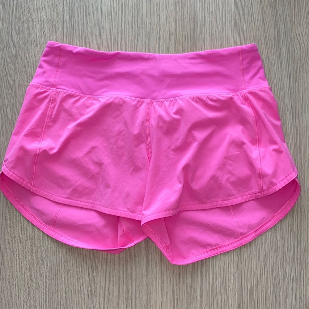 Lululemon Speed Shorts 4 inch Size 6